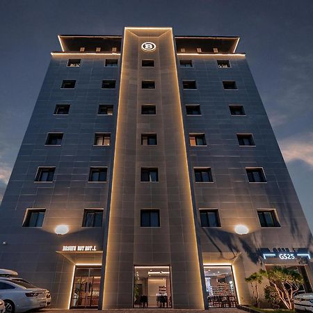 Browndot Suwon Cityhall Motel Екстериор снимка