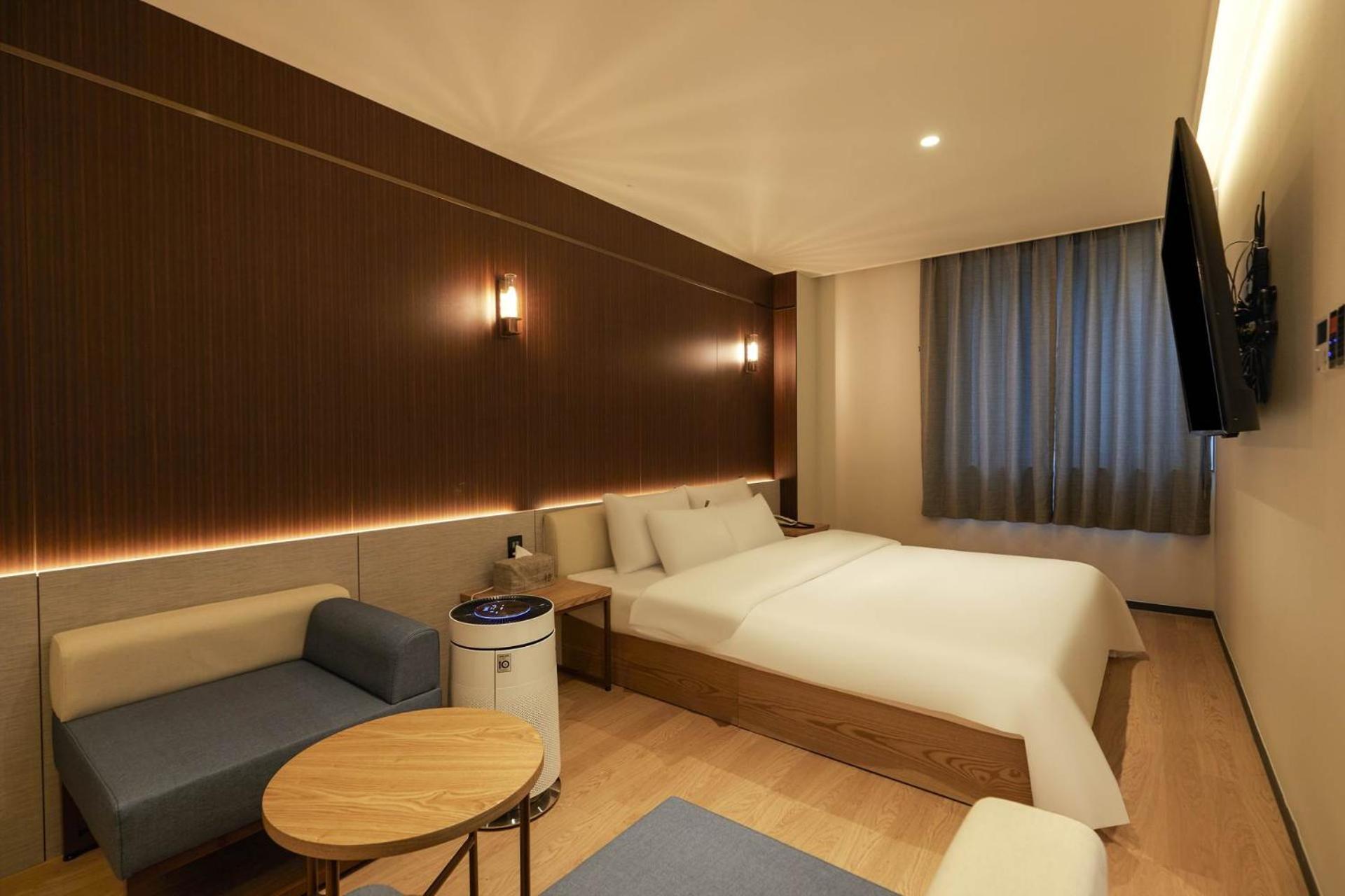 Browndot Suwon Cityhall Motel Екстериор снимка