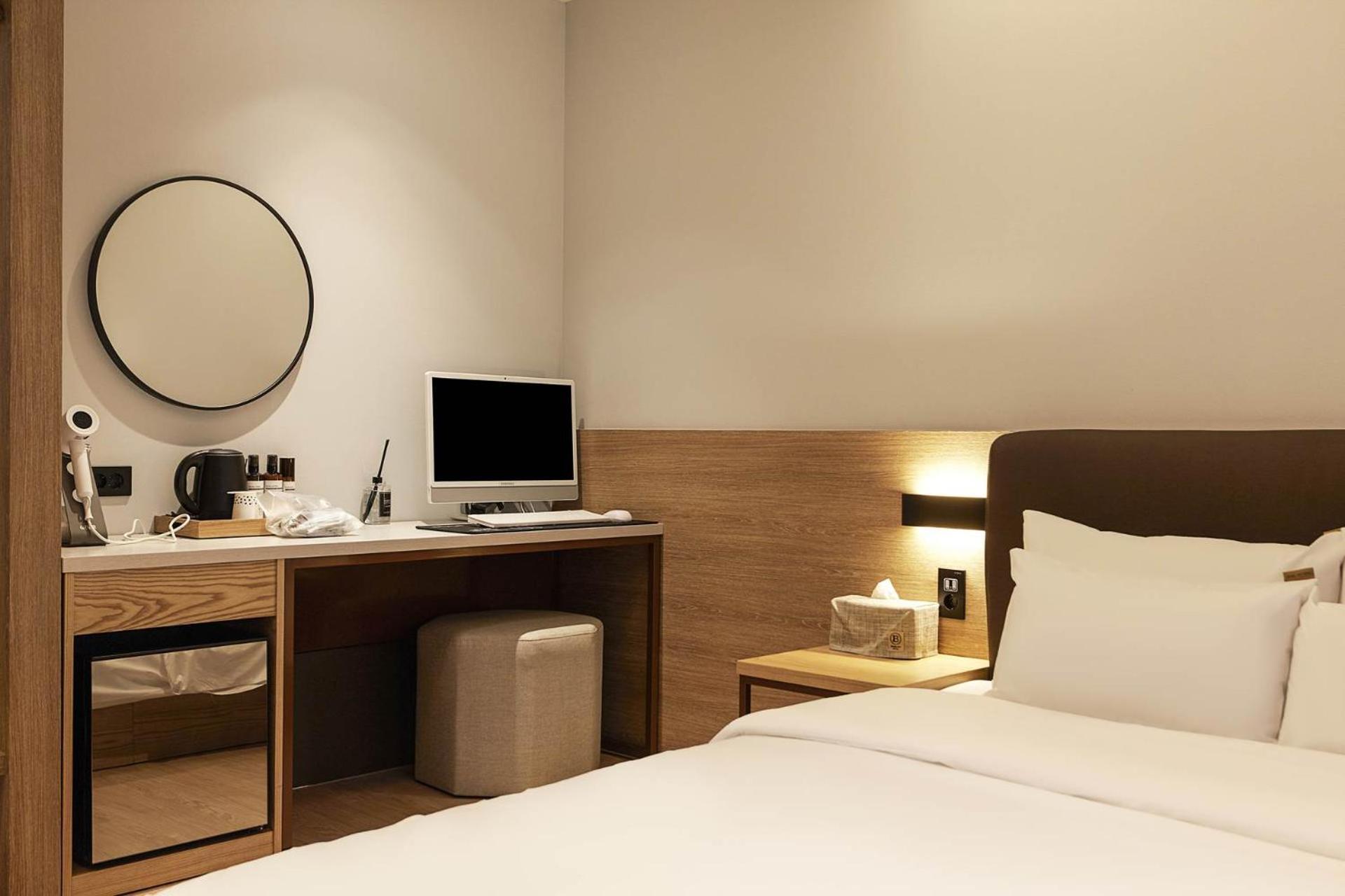 Browndot Suwon Cityhall Motel Стая снимка