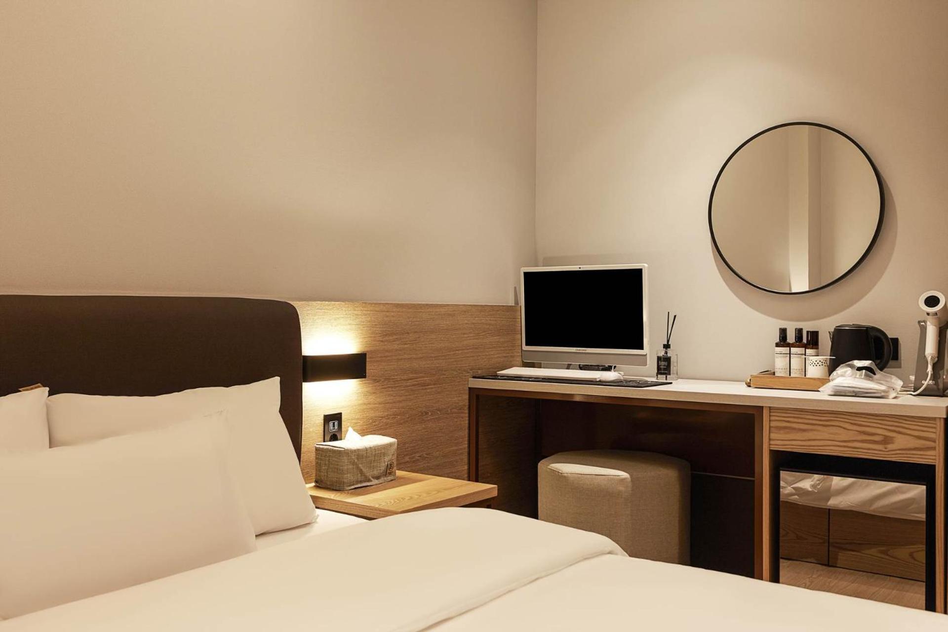 Browndot Suwon Cityhall Motel Стая снимка